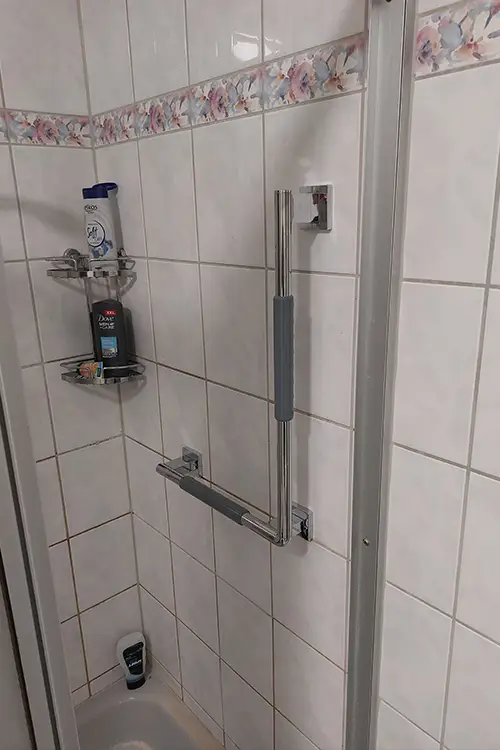 Sicherheits- & Haltegriff in der Dusche